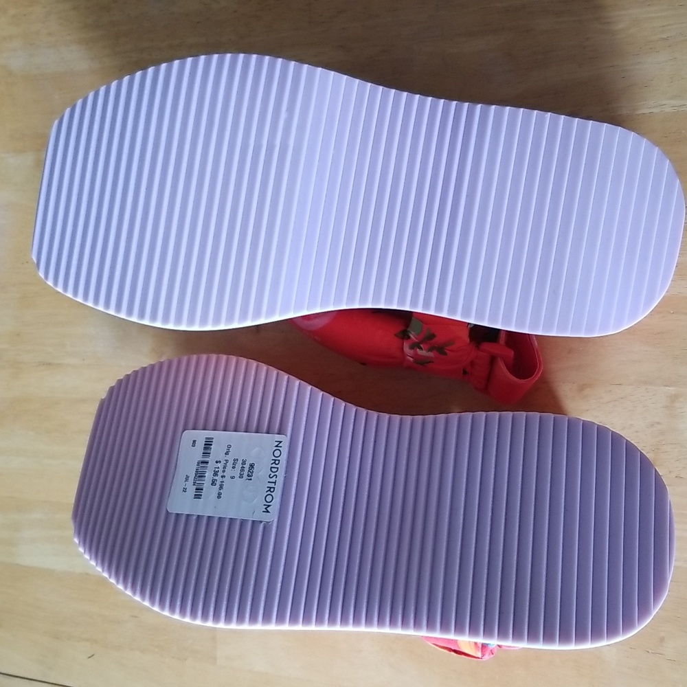 NEW FARM Rio Fruit Print Puffy Platform Sandals - Picture 11 of 12